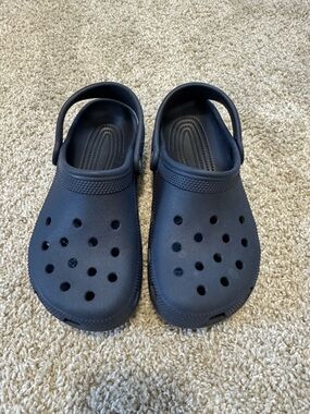 Navy Crocs Women’s size 5